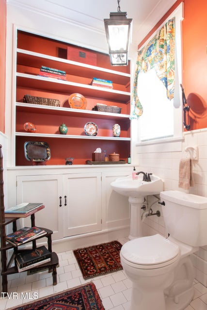 Photo #24: 940 Park St Street