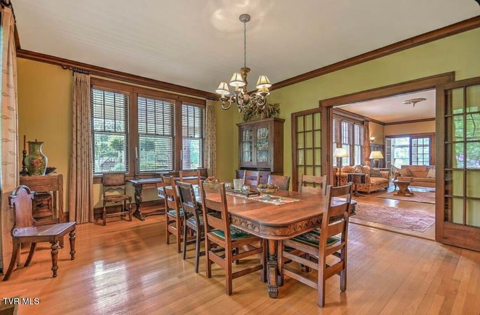 Photo #34: 940 Park St Street