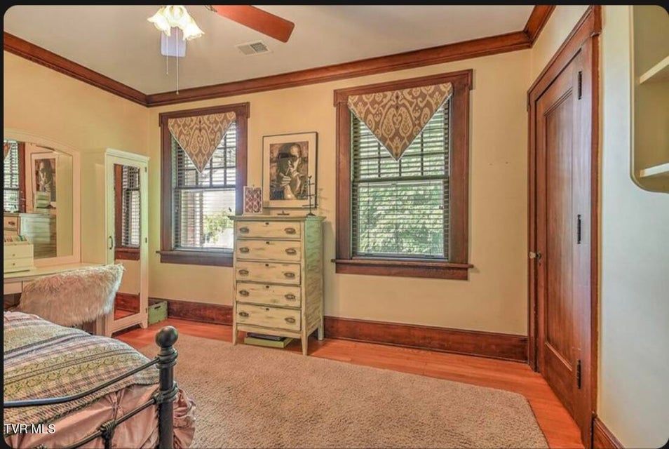 Photo #47: 940 Park St Street