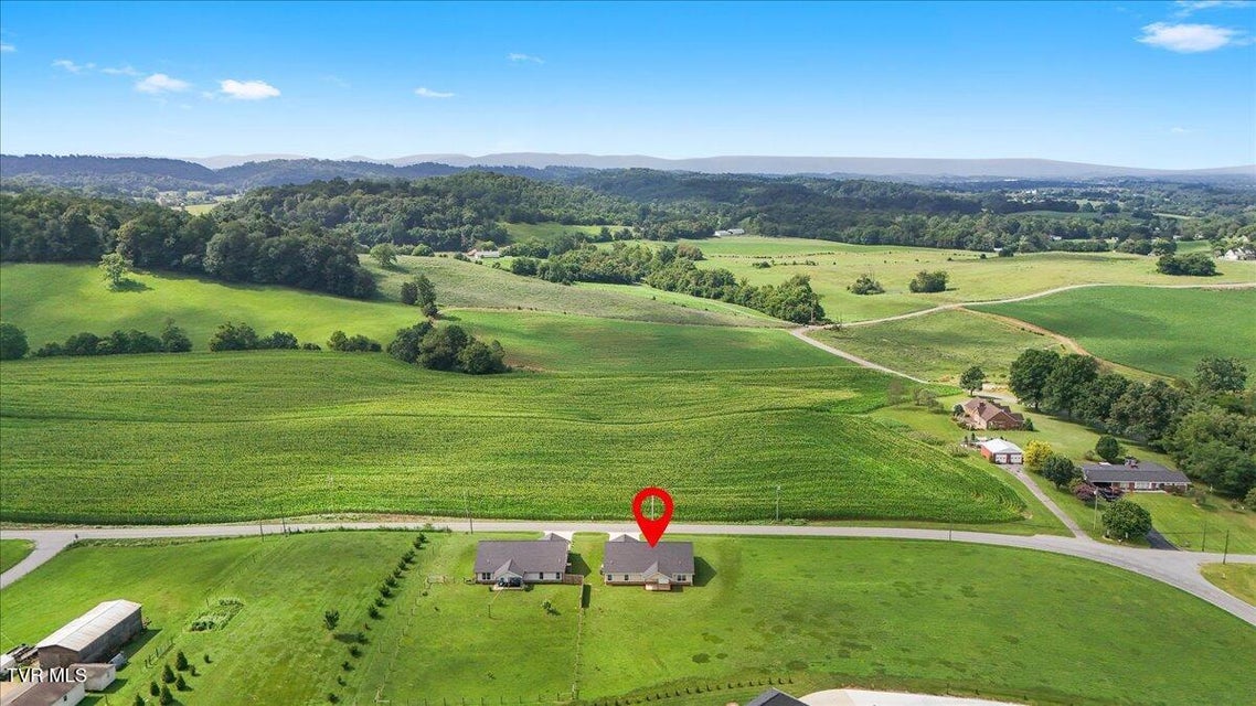 Photo #5: 589 Pleasant Valley Road