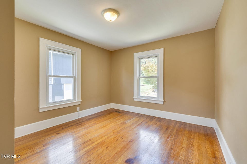 Photo #13: 1019 Florida Avenue