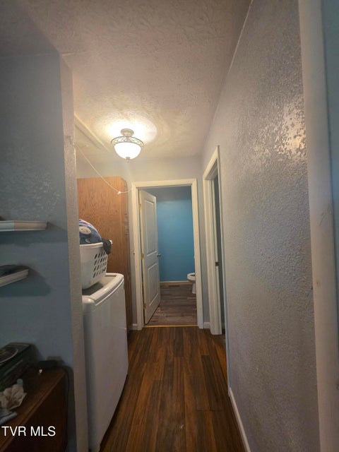 Photo #11: 948 Victoria Dr