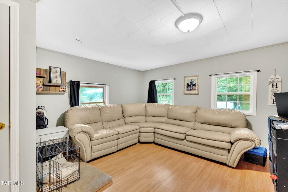 Photo #8: 104 Lynn Lane