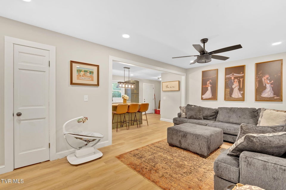 Photo #2: 104 Lynn Lane