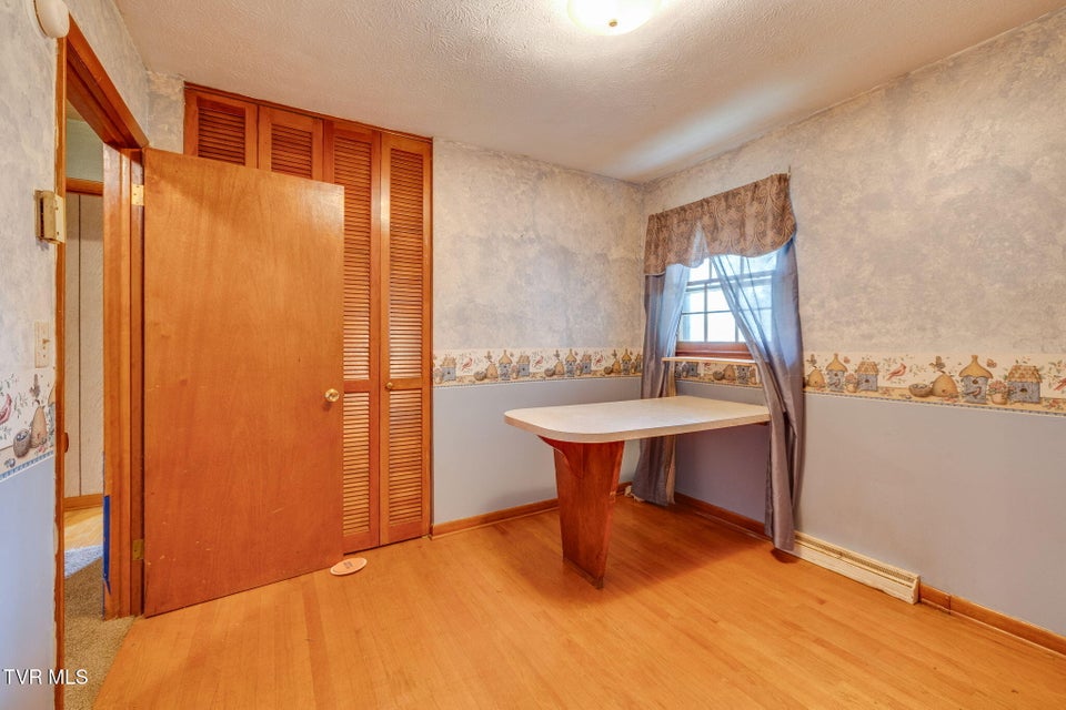Photo #28: 125 Walker Street