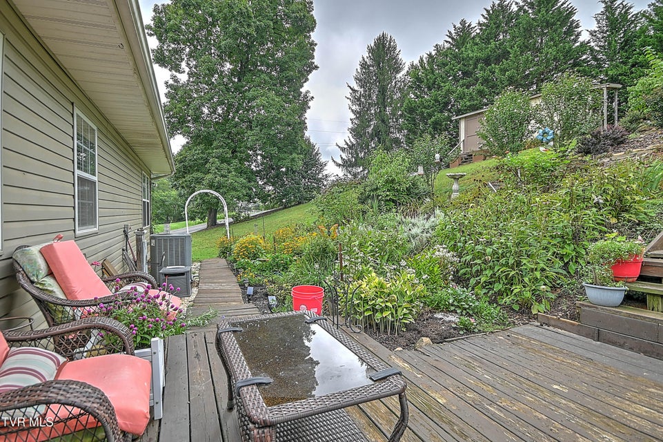 Photo #6: 503 Cedar Street