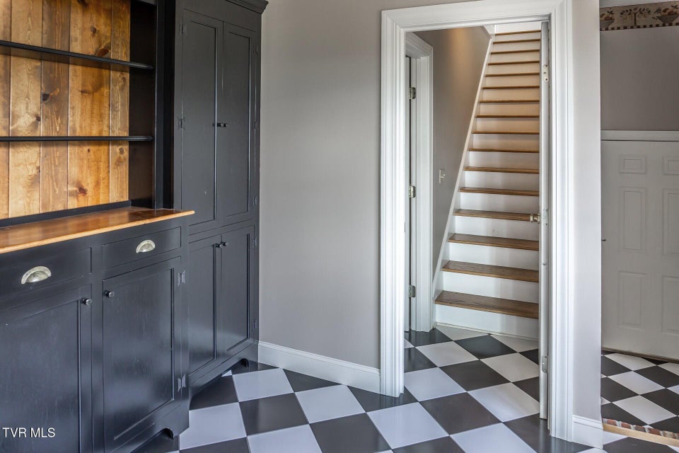 Photo #40: 456 Greystone Road