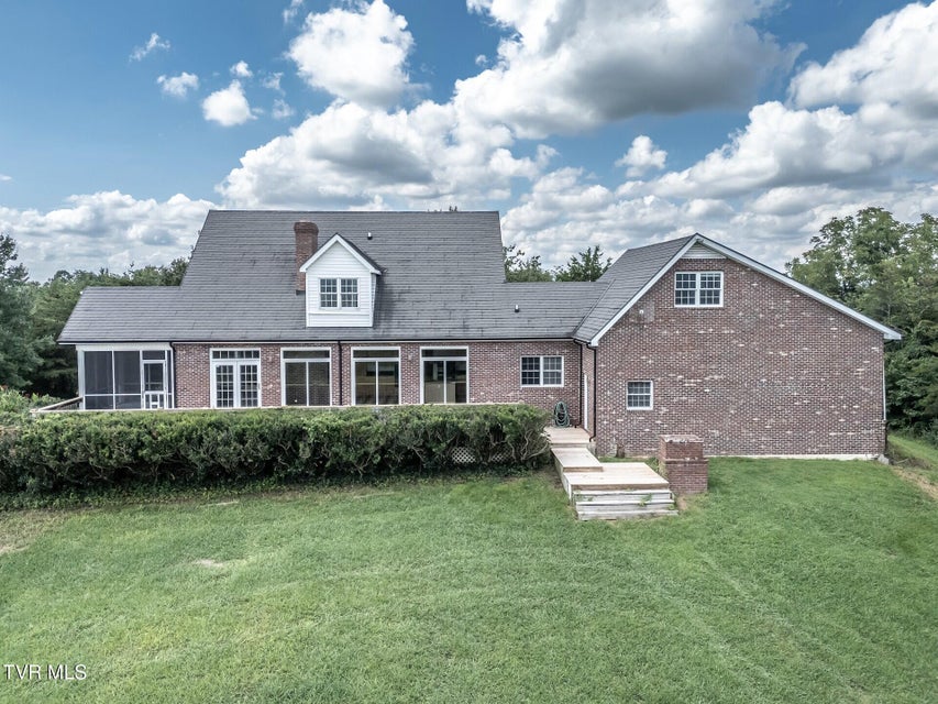 Photo #4: 456 Greystone Road