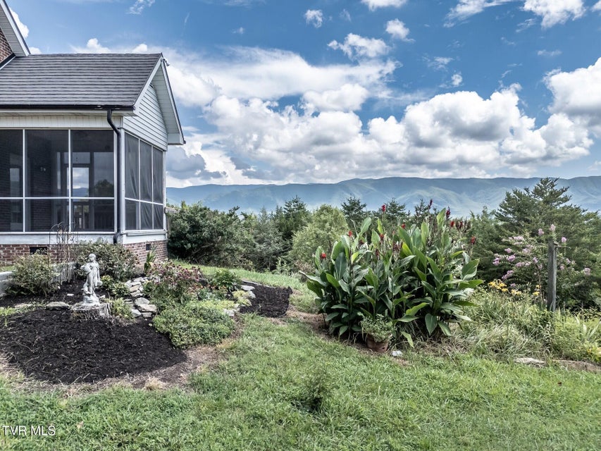 Photo #50: 456 Greystone Road