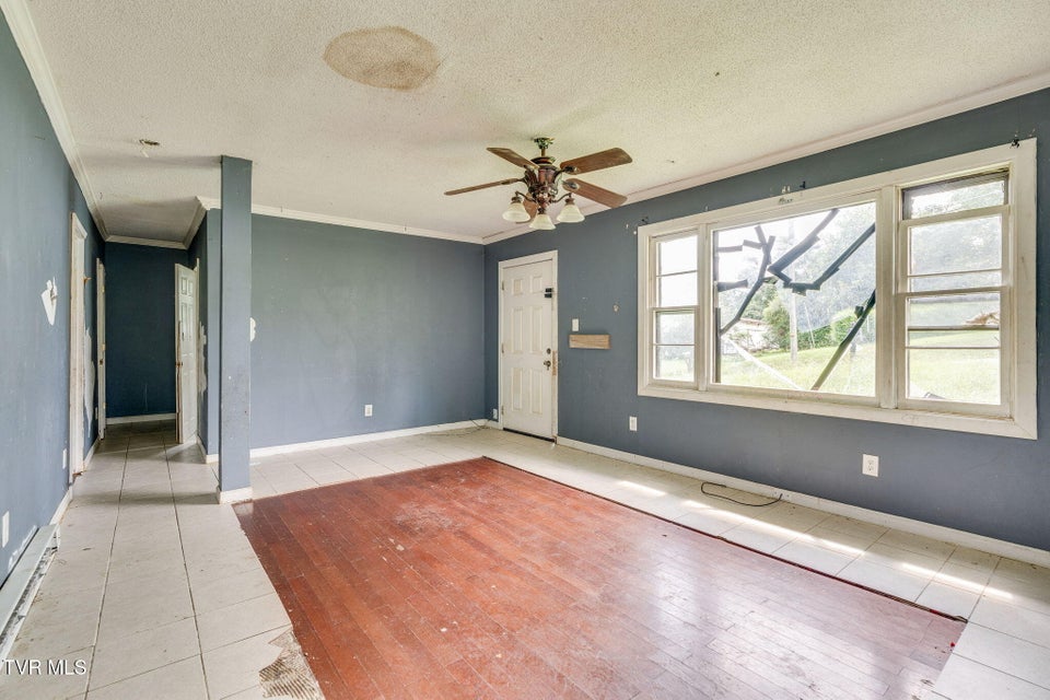 Photo #6: 505 Rogers Avenue
