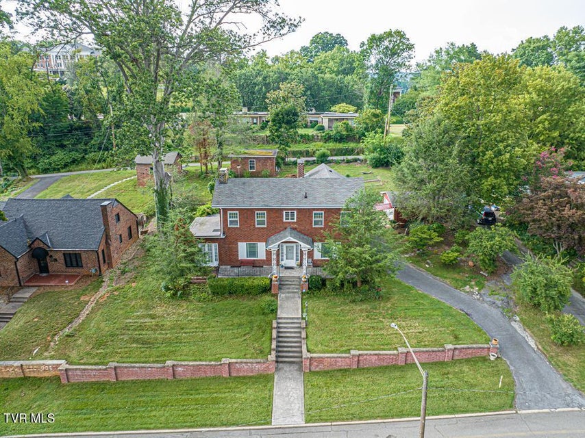 Photo #15: 801 Prospect Avenue