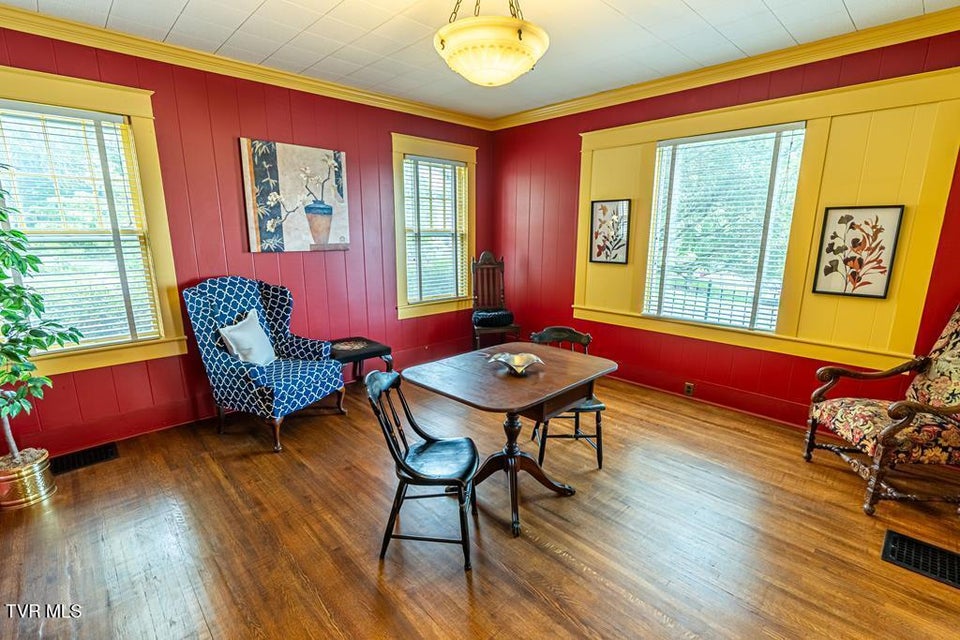 Photo #32: 801 Prospect Avenue