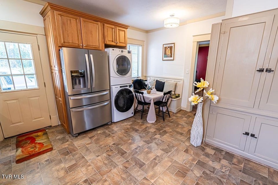 Photo #41: 801 Prospect Avenue
