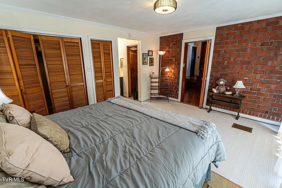 Photo #52: 801 Prospect Avenue