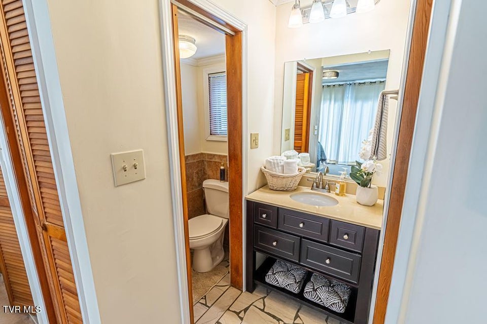 Photo #57: 801 Prospect Avenue