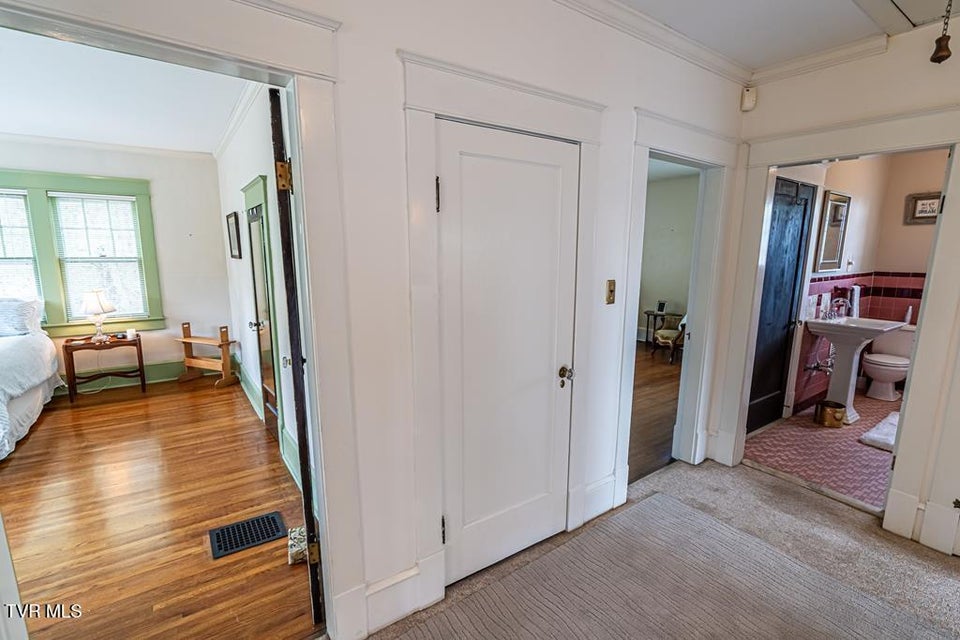 Photo #59: 801 Prospect Avenue