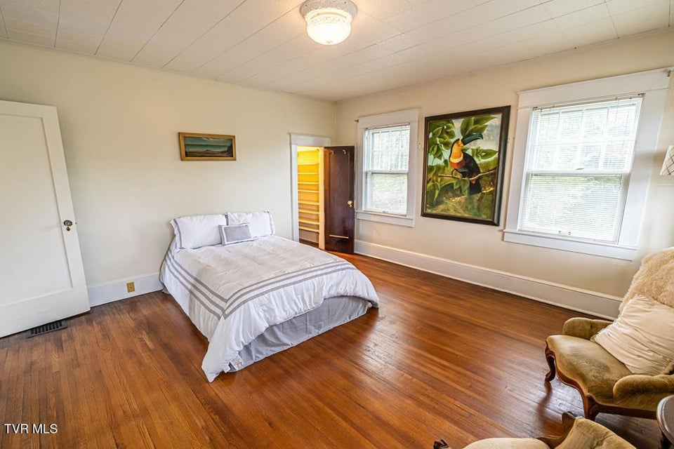 Photo #68: 801 Prospect Avenue
