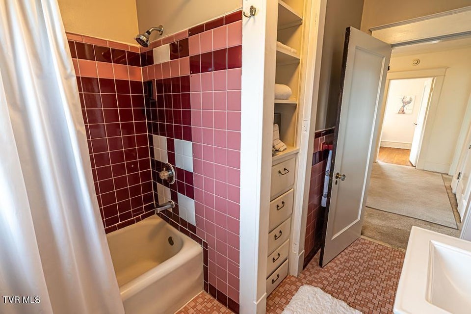 Photo #72: 801 Prospect Avenue