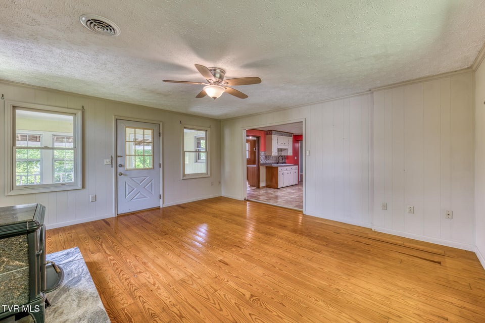 Photo #18: 501 Atwood Street