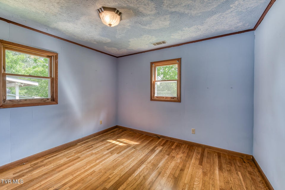 Photo #29: 501 Atwood Street