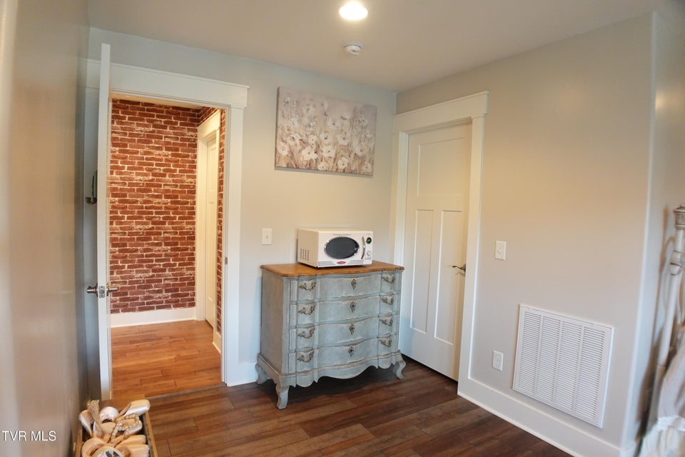 Photo #59: 285 Princeton Gardens Drive