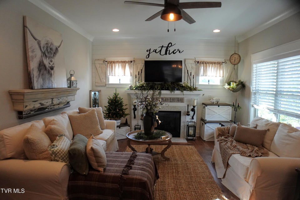 Photo #12: 285 Princeton Gardens Drive