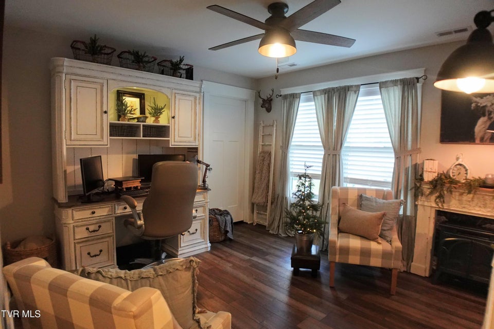 Photo #61: 285 Princeton Gardens Drive