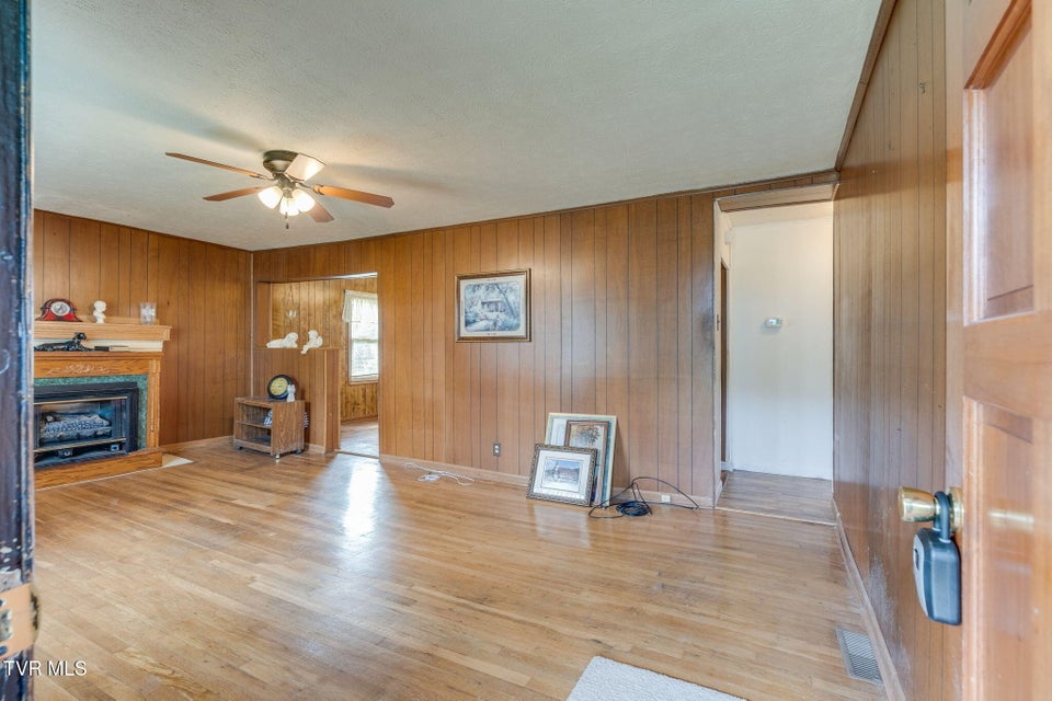 Photo #3: 40736 Morgan Avenue