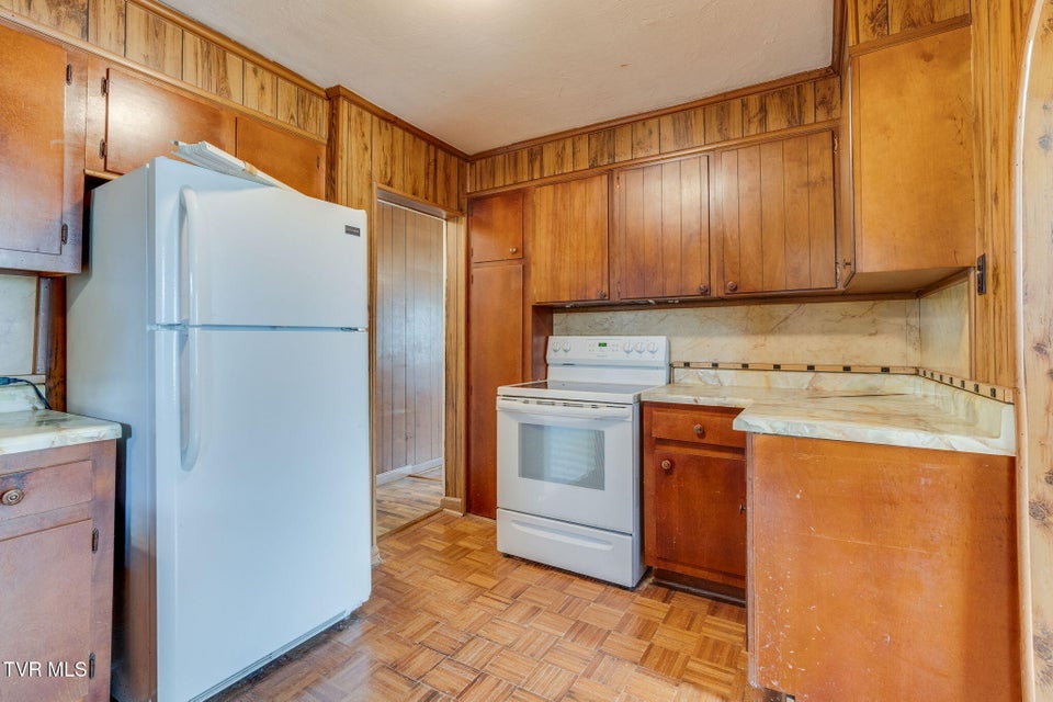 Photo #9: 40736 Morgan Avenue