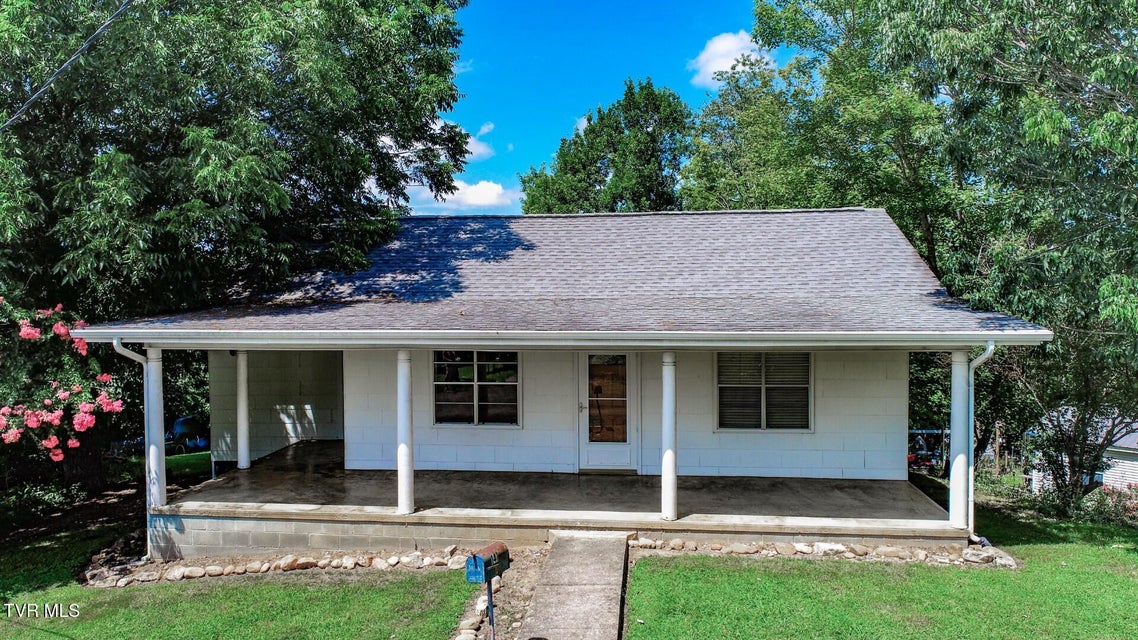 Photo #4: 141 Hiola St