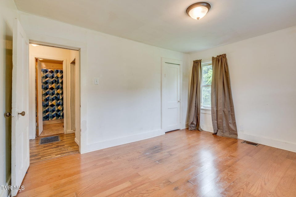 Photo #14: 40736 Morgan Avenue
