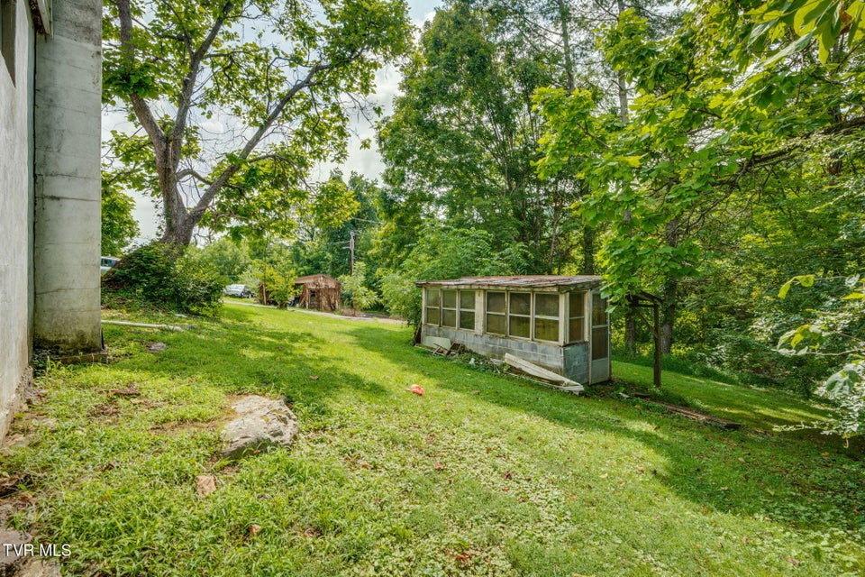 Photo #24: 40736 Morgan Avenue