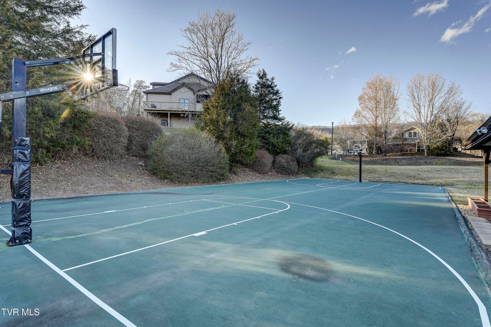 Photo #34: 261 Willowbend Place