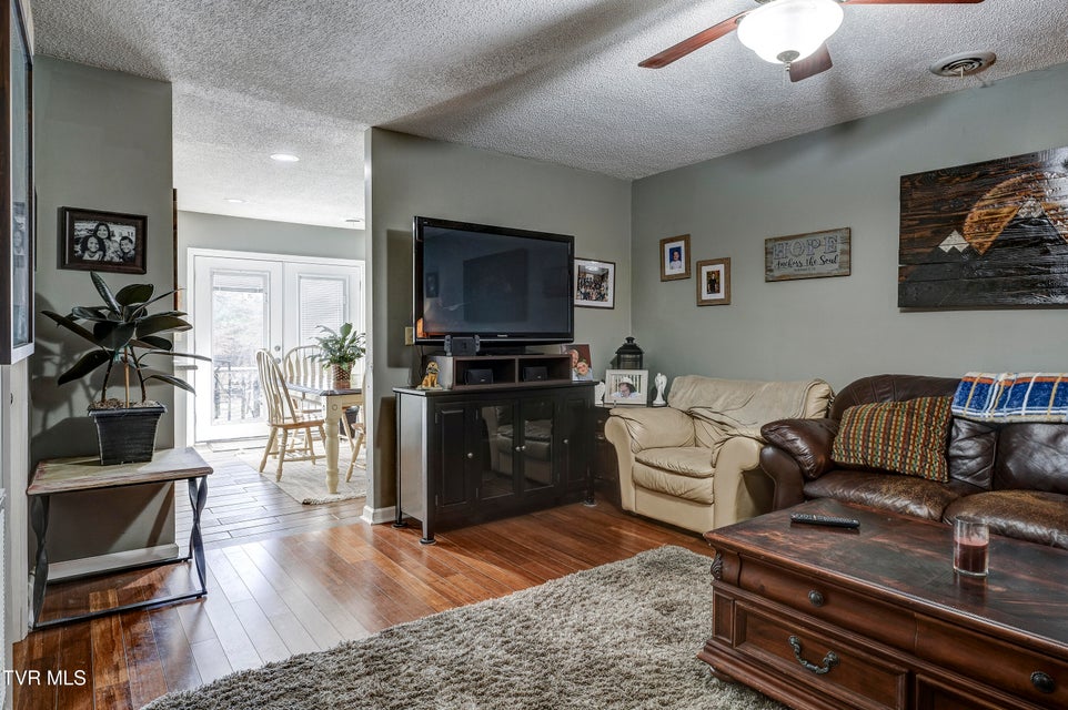 Photo #6: 261 Willowbend Place