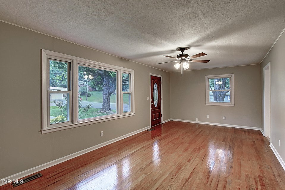 Photo #10: 1119 Ledford Street