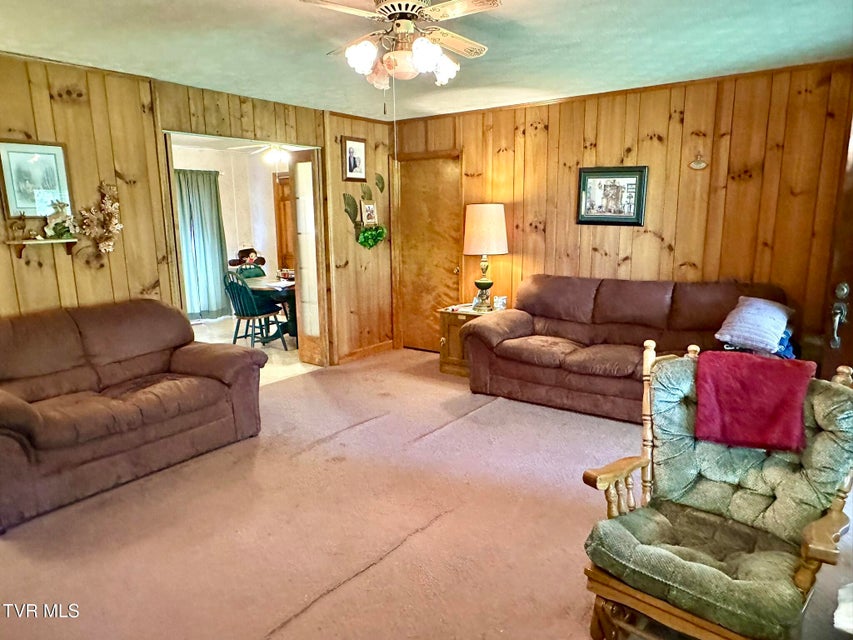 Photo #4: 252 Slaton Farm Road