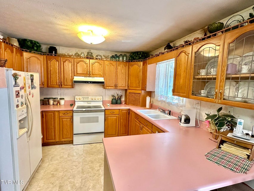 Photo #5: 252 Slaton Farm Road