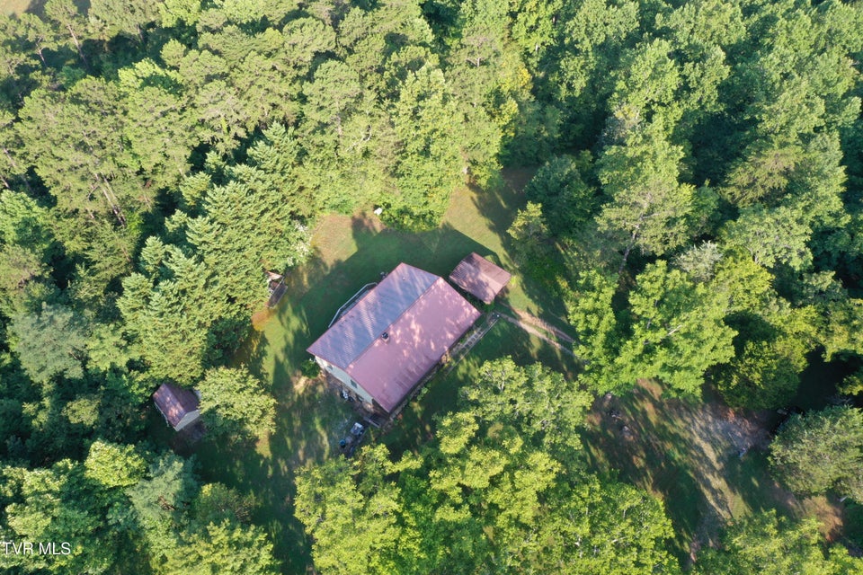 Photo #31: 252 Slaton Farm Road