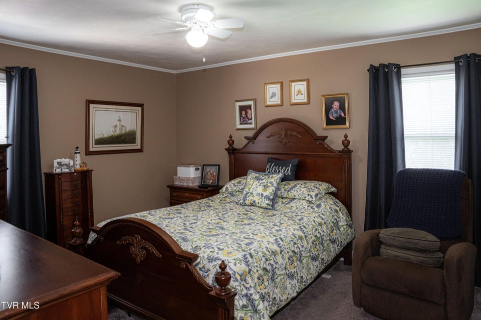 Photo #43: 300 Pinecrest Drive