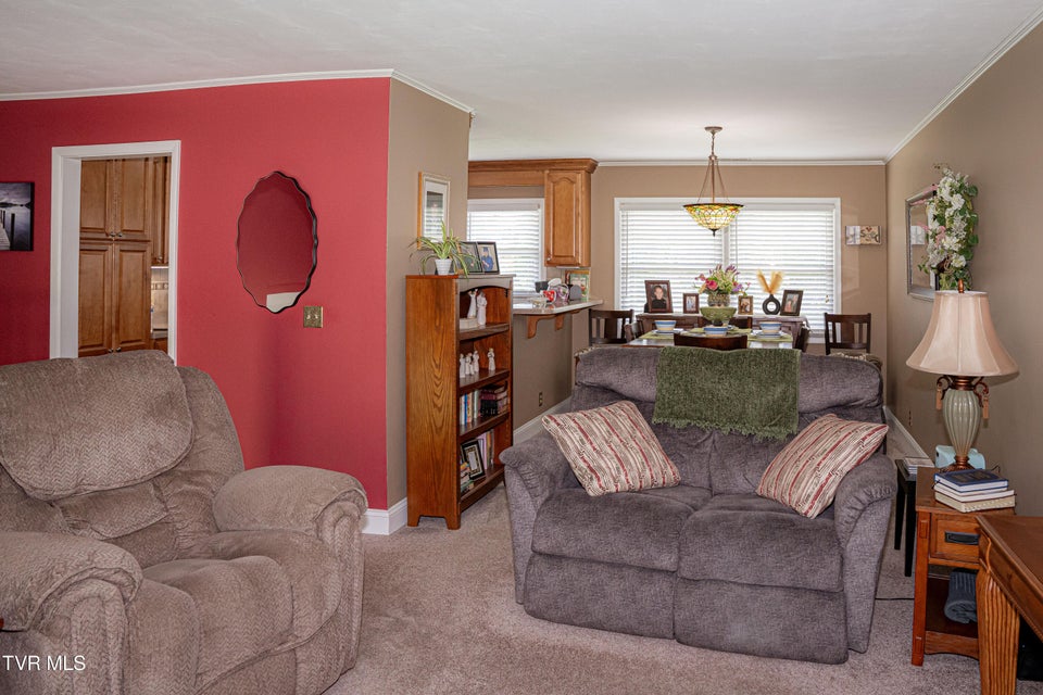 Photo #23: 300 Pinecrest Drive