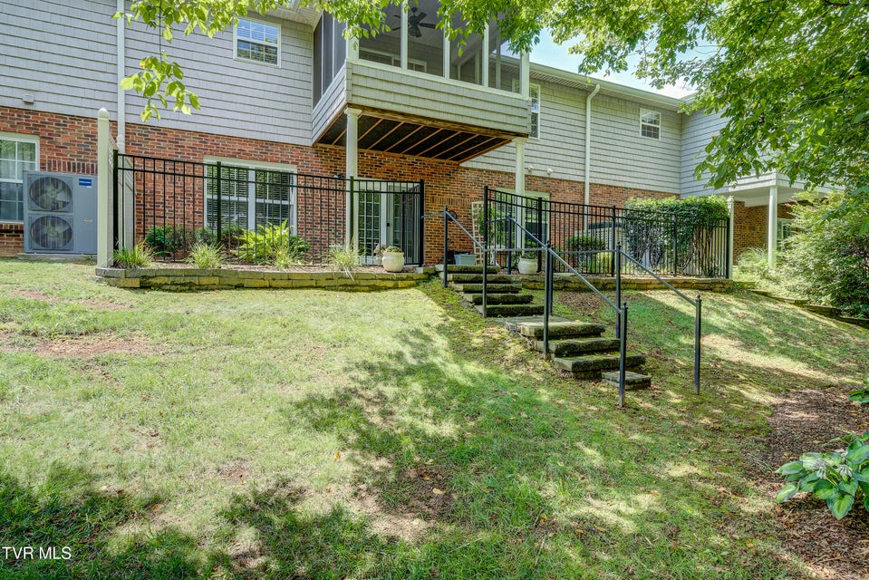 Photo #53: 28 Bridgewater Court