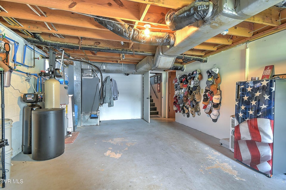 Photo #47: 182 Nightingale Drive