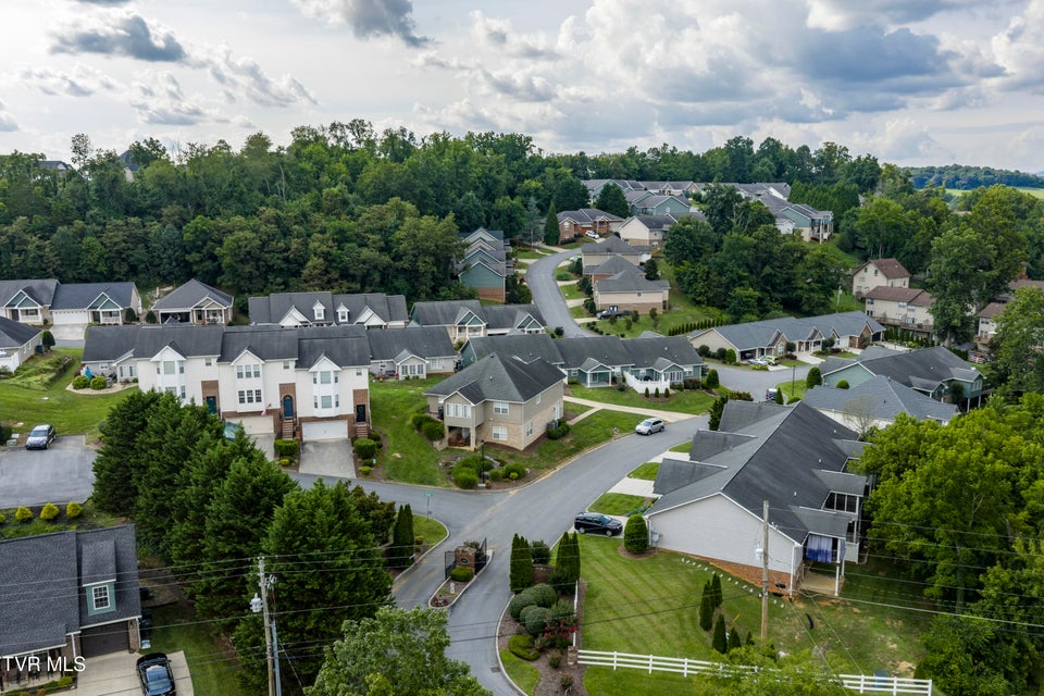 Photo #59: 28 Bridgewater Court