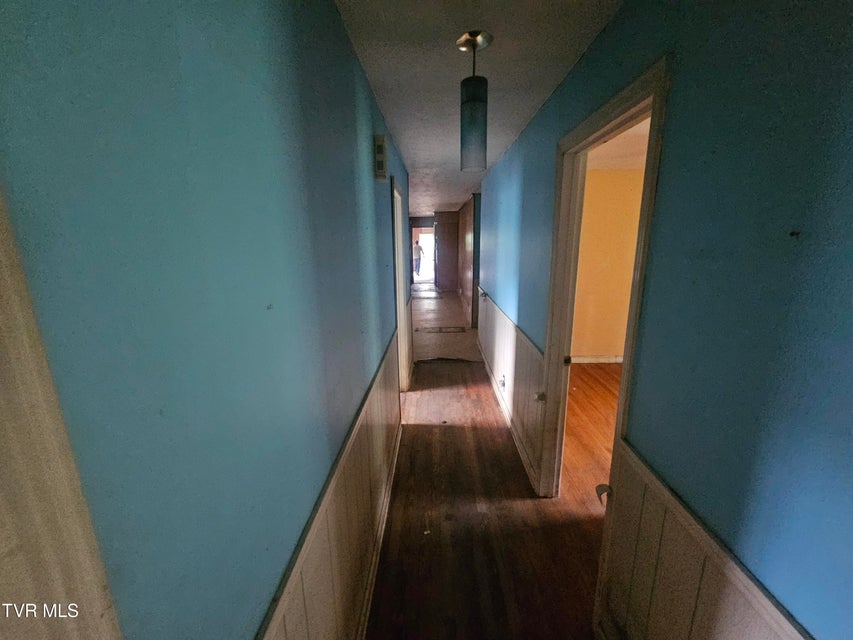 Photo #17: 220 Blue Haven Drive