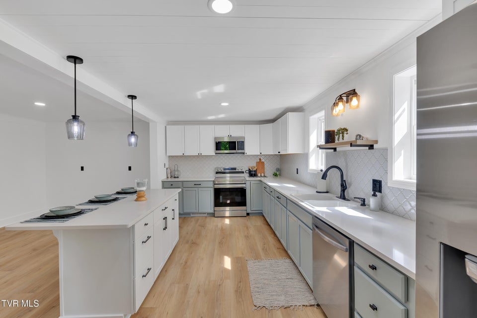 Photo #14: 120 Brookfield Drive