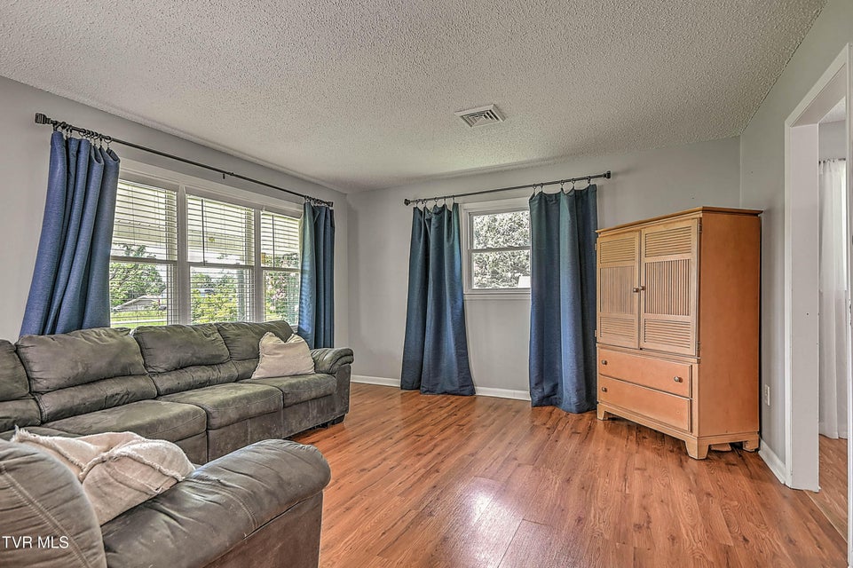 Photo #5: 10187 Oakwinds Circle