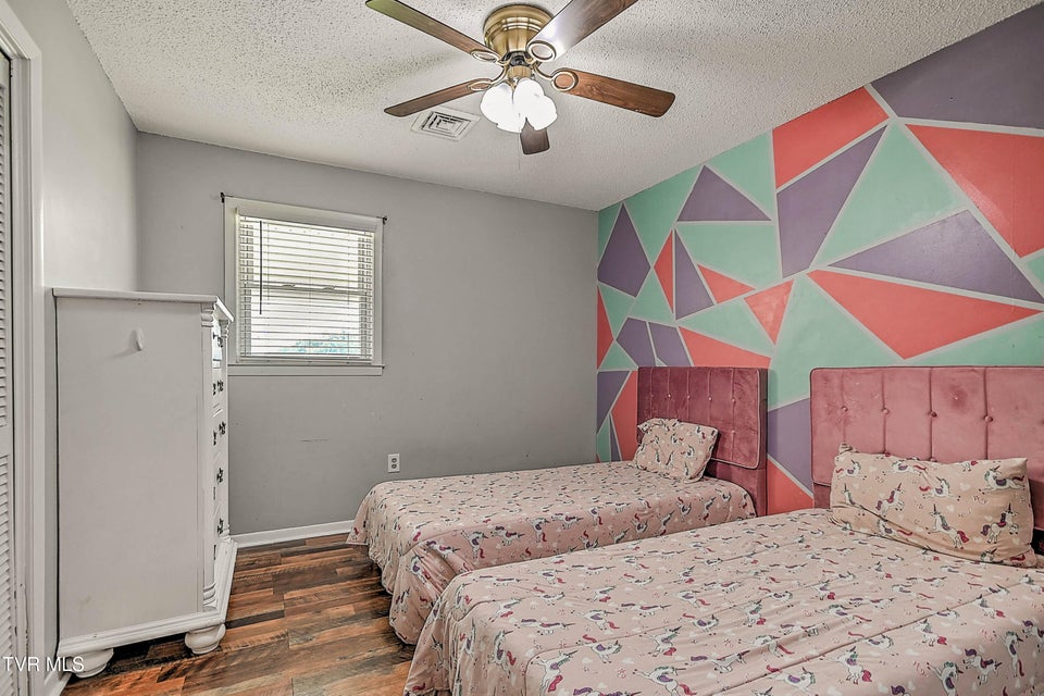 Photo #18: 10187 Oakwinds Circle
