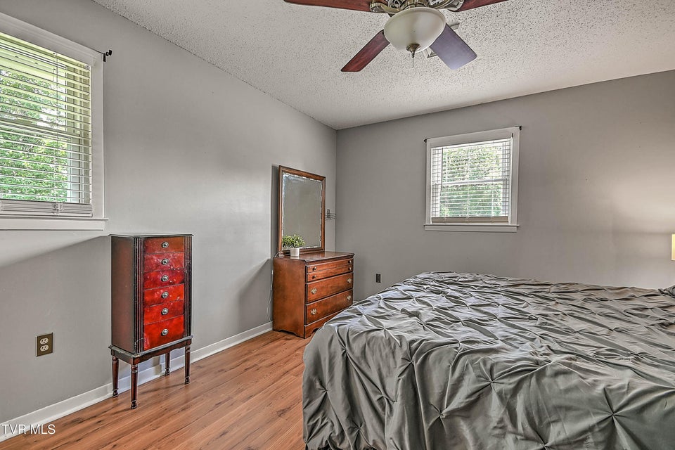Photo #27: 10187 Oakwinds Circle
