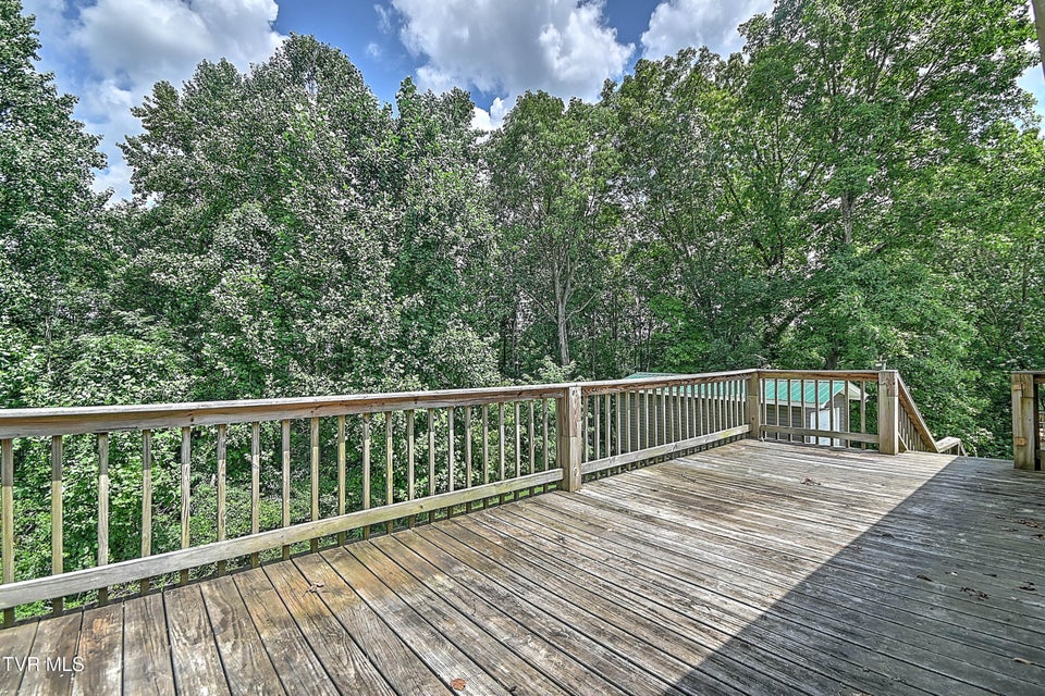 Photo #43: 10187 Oakwinds Circle