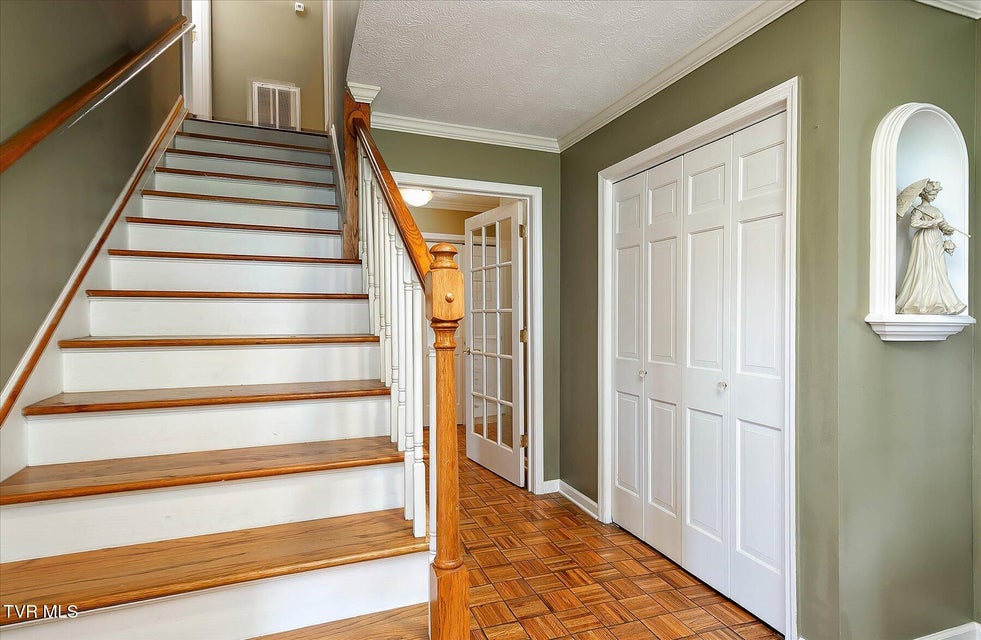 Photo #9: 191 Neeley Place